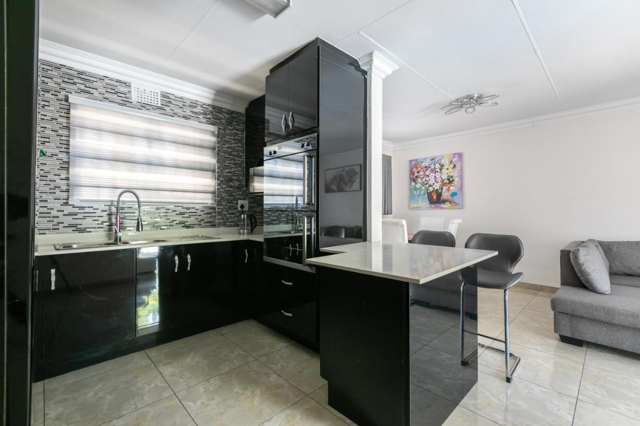 Signature Lodge Kempton Park Eksteriør billede