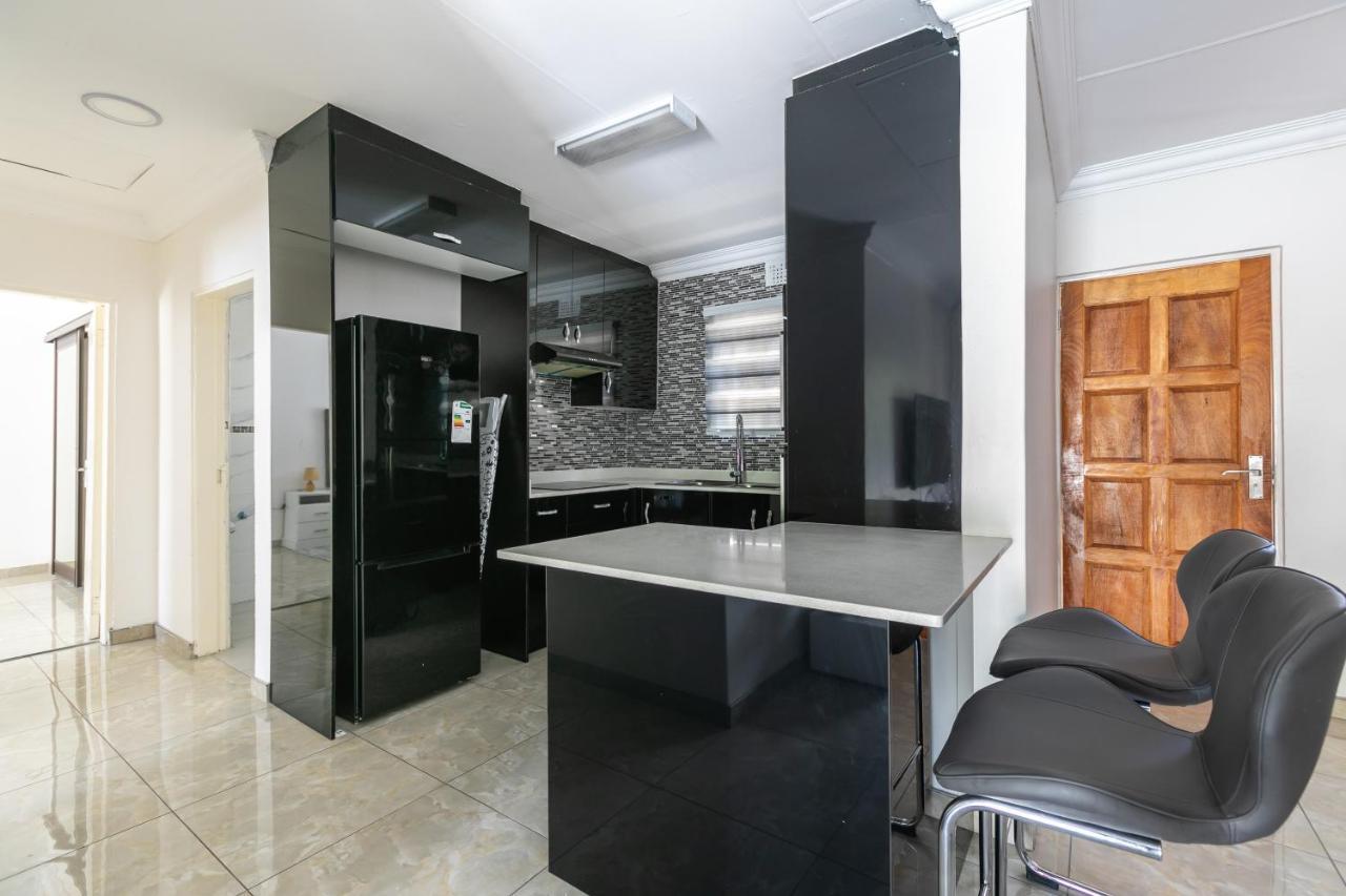 Signature Lodge Kempton Park Eksteriør billede